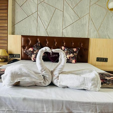 Hotel Broadway Boutique Mall Road Darjeeling - A Luxury Collection - Best Seller Exterior photo