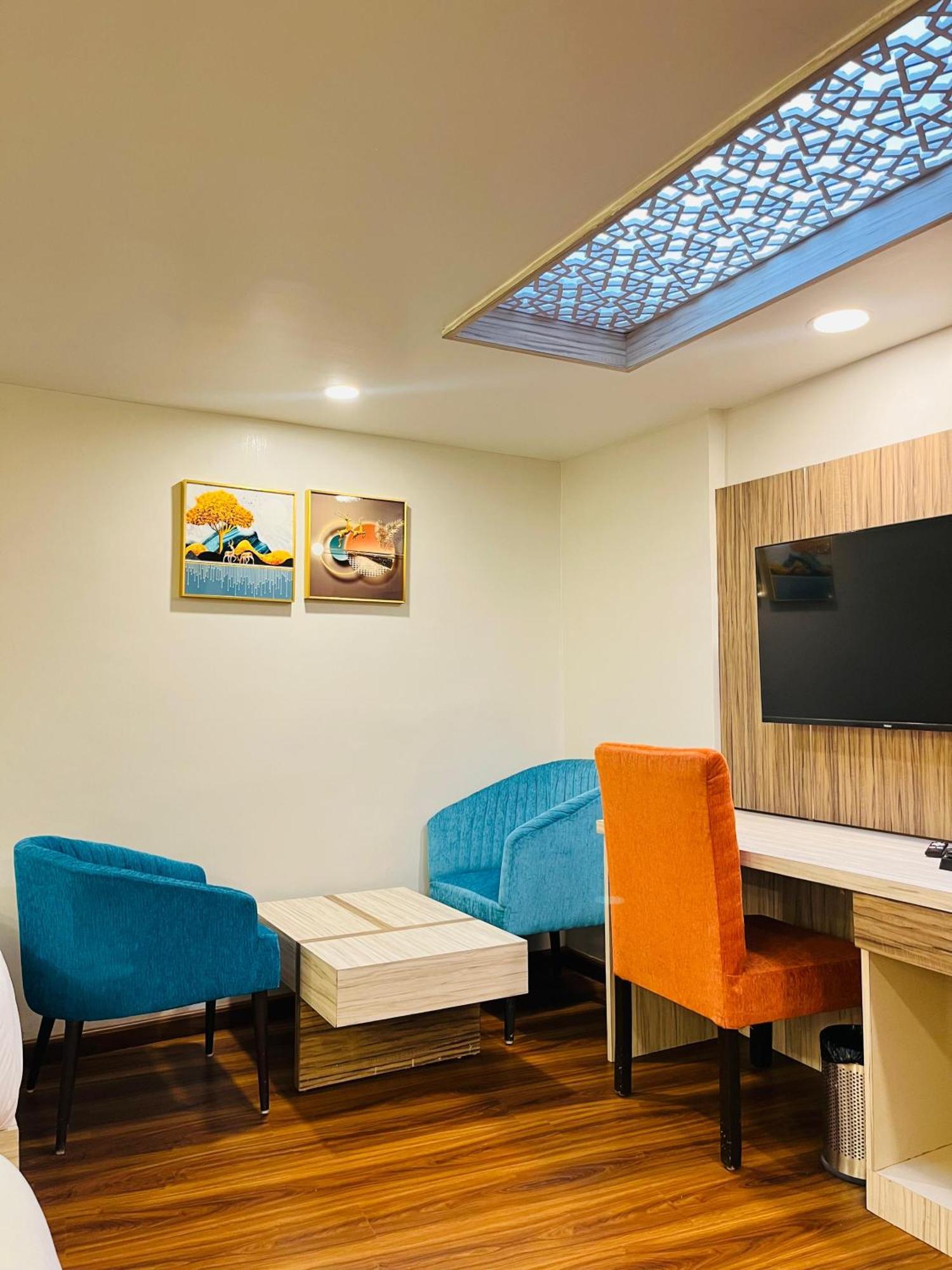 Hotel Broadway Boutique Mall Road Darjeeling - A Luxury Collection - Best Seller Exterior photo