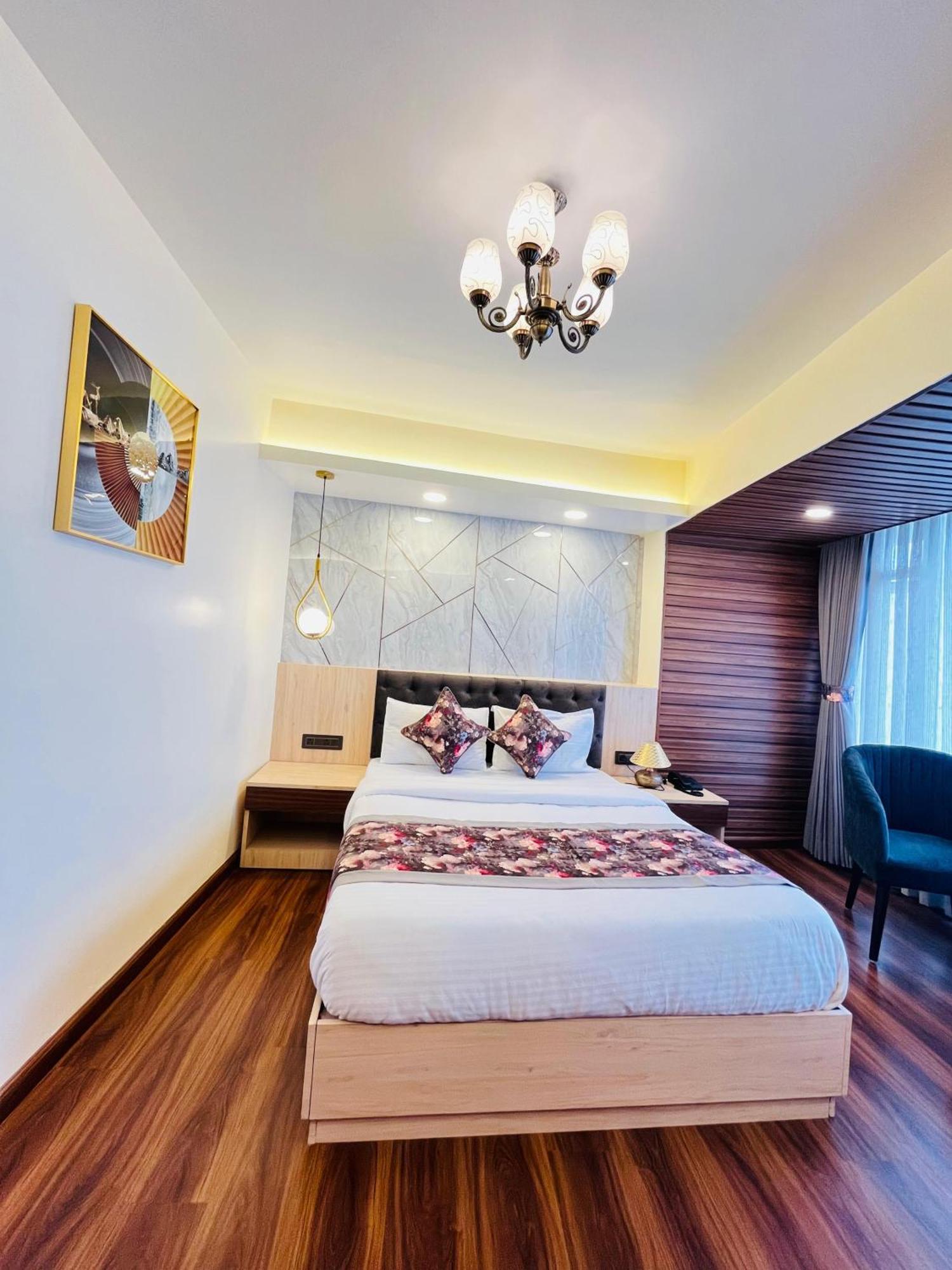 Hotel Broadway Boutique Mall Road Darjeeling - A Luxury Collection - Best Seller Exterior photo