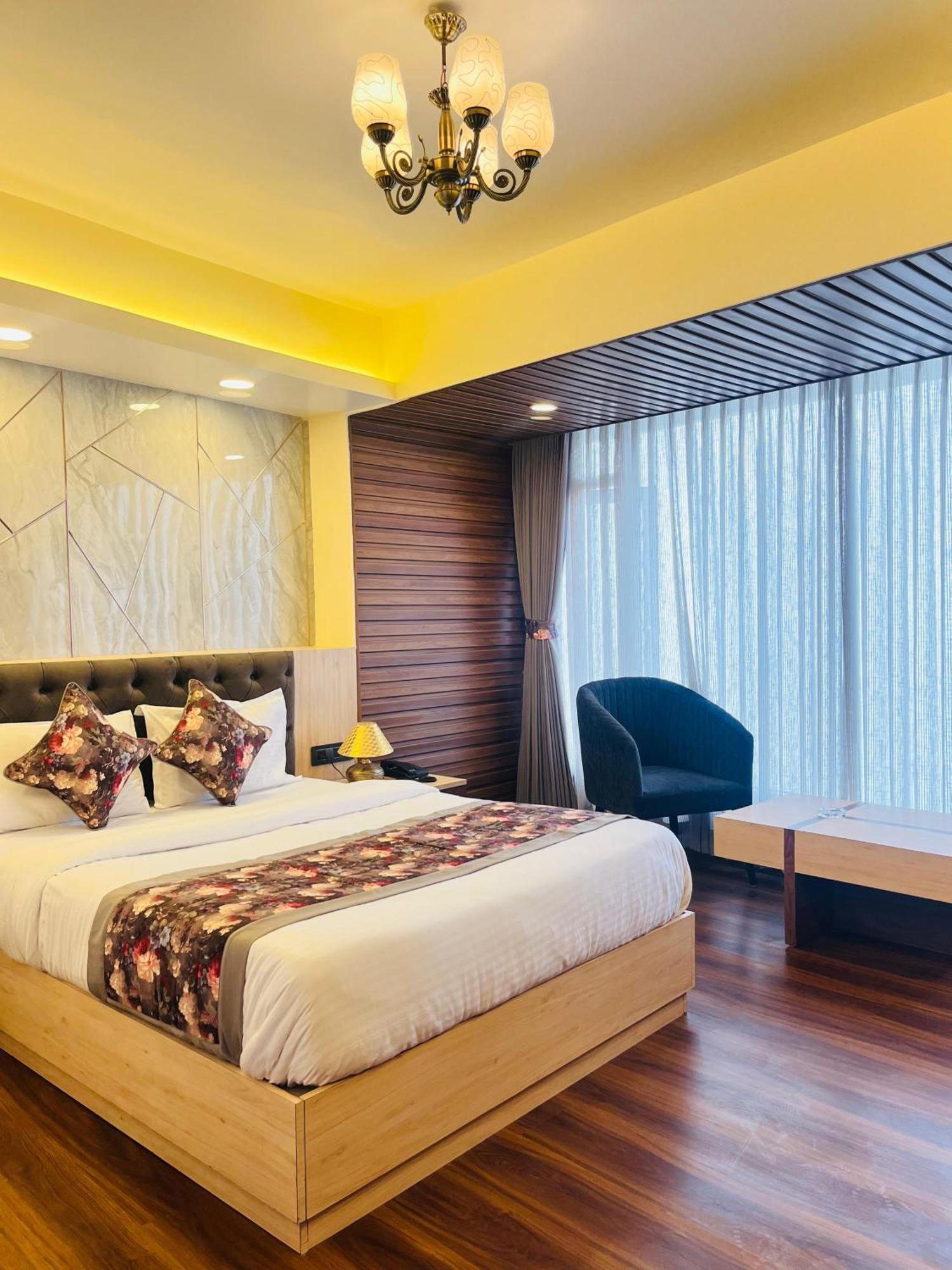 Hotel Broadway Boutique Mall Road Darjeeling - A Luxury Collection - Best Seller Exterior photo